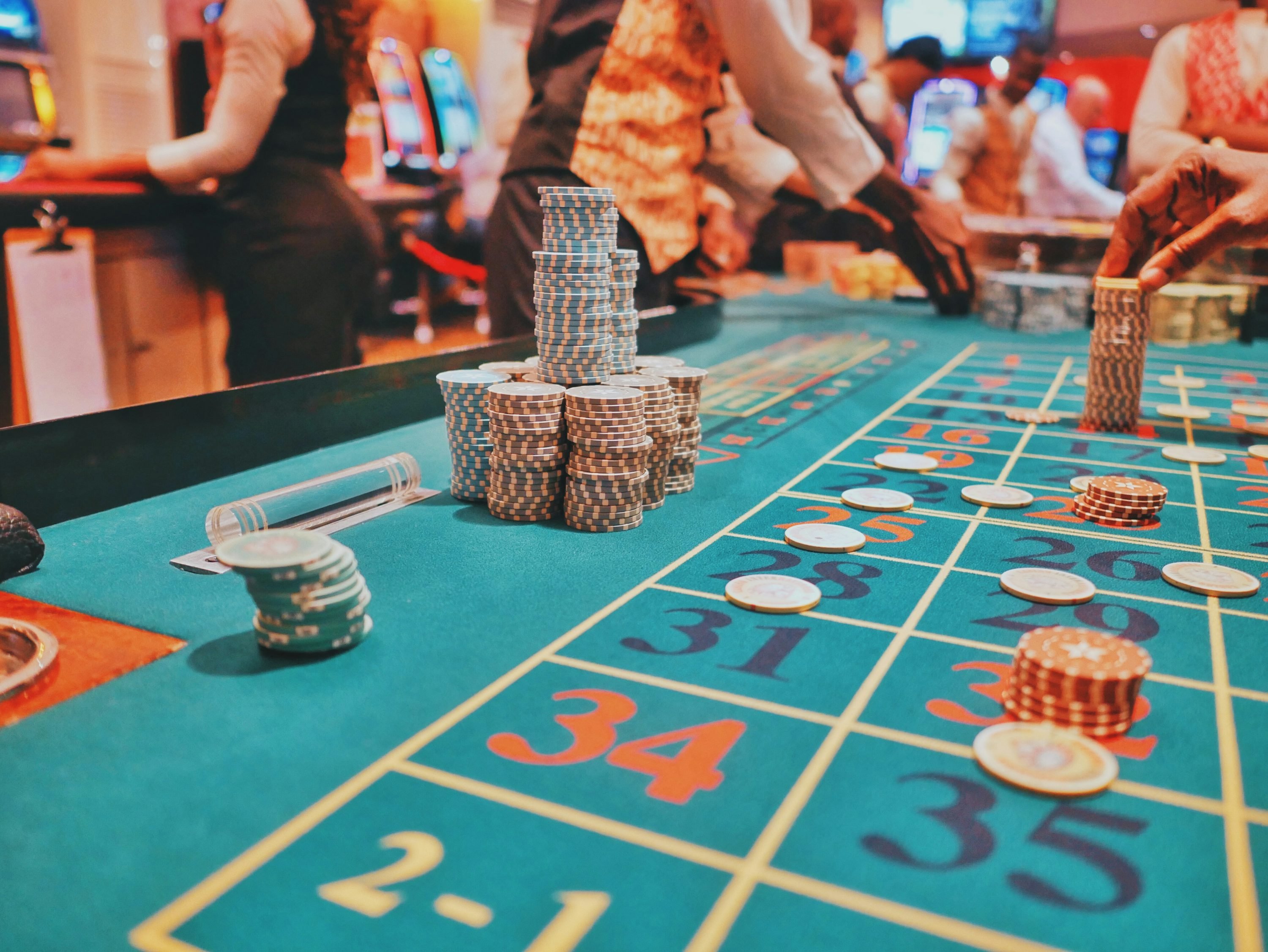 Antarmuka aplikasi wks138 menampilkan pasar sepak bola dan permainan live dealer